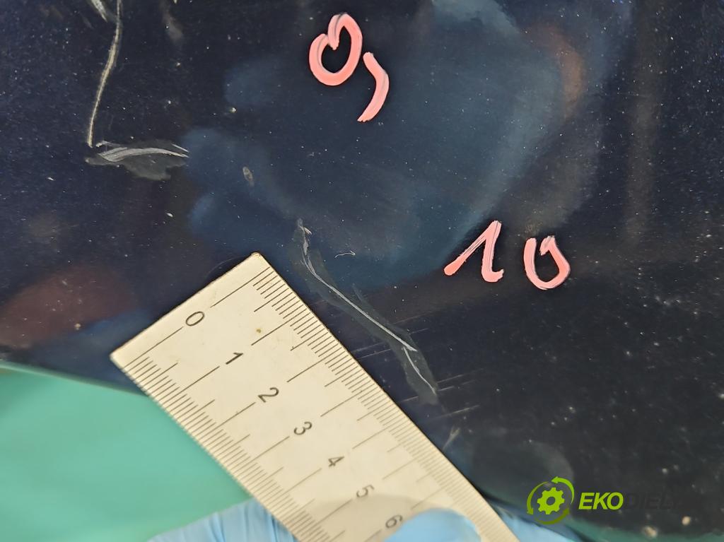 Volvo V70 II 1999-2007 2.4 D5 163 HP manual 120 kW 2401 cm3 5- blatník predné ľavý  (Blatník predný ľavý)