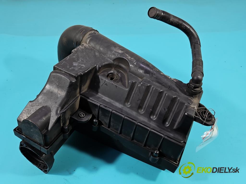 Vw Golf VI 2008-2013 1.6 tdi 105 hp manual 77 kW 1598 cm3 5- obal filtra vzduchu 3C0129601 (Kryty filtrů)