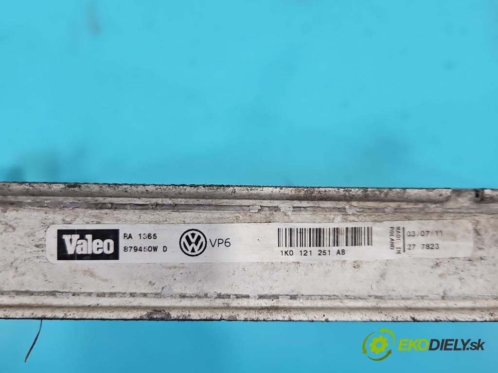 Vw Golf VI 2008-2013 1.6 tdi 105 hp manual 77 kW 1598 cm3 5- Chladič vody 1K0121251AB (Chladiče vody)