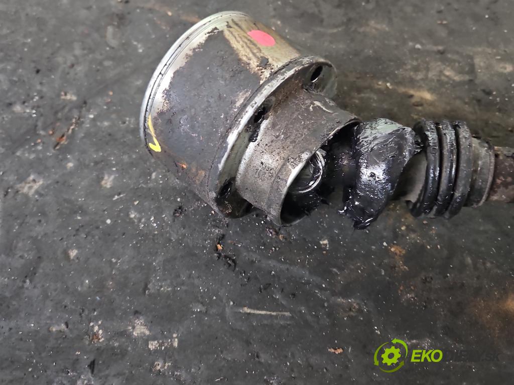 Land rover Freelander I 1998-2006 2.0 TD 98 HP manual 72 kW 1994 cm3 5- Hřídel: zadné  (Kardaňový hriadeľ)