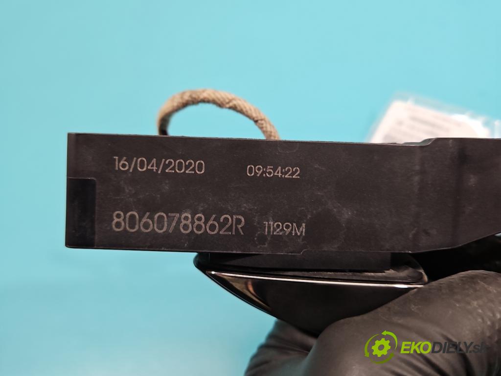 Renault Megane IV 2016-2024 1.5 dci 116 HP automatic 85 kW 1461 cm3 4- rukoväť predné ľavé mimo: 806078862R (Vonkajšie predné ľavé)