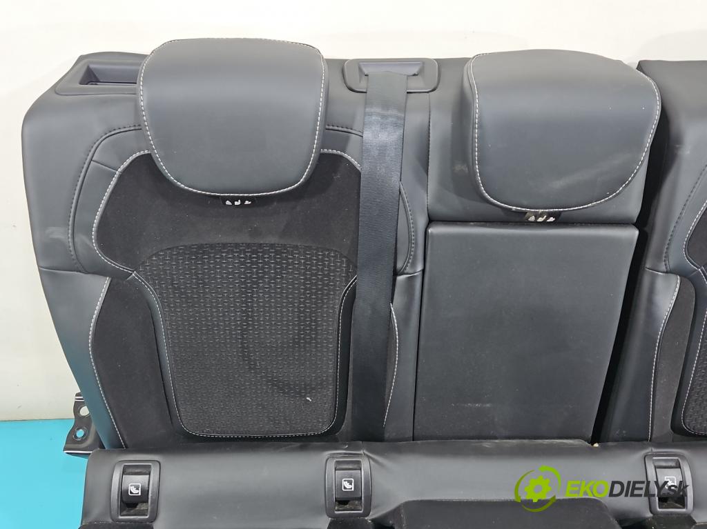 Renault Megane IV 2016-2024 1.5 dci 116 HP automatic 85 kW 1461 cm3 4- Pohovka: zadné  (Sedadlo)