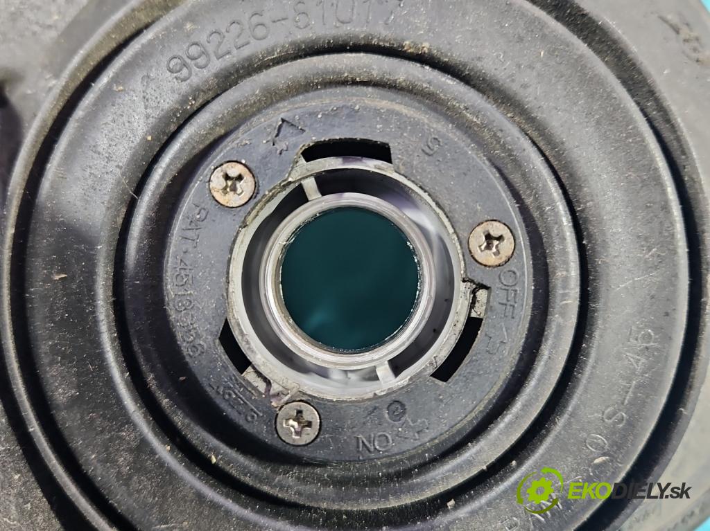 Suzuki Grand Vitara II 2005-2014 2.0 16V 140 HP manual 103 kW 1995 cm3 5- Reflektor: pravý  (Svetlo predné pravé)