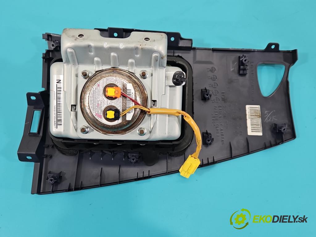 Peugeot 4007 2007-2012 2.2 hdi 156 HP automatic 115 kW 2179 cm3 5- airbag vzduch: spolujezdce: 7030A182XA (Airbag)