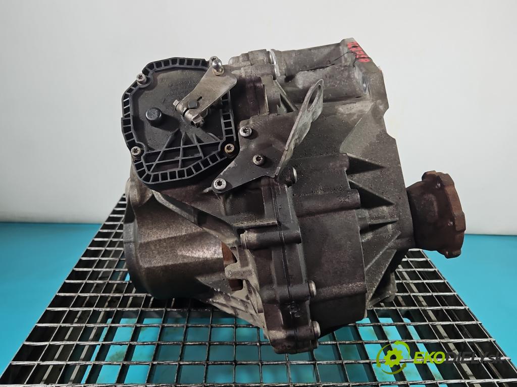 Skoda Superb III 2015-2024 1.8 TSI 179KM automatic 132 kW 1798 cm3 5- prevodovka stupeň,rýchlosť automat RRL