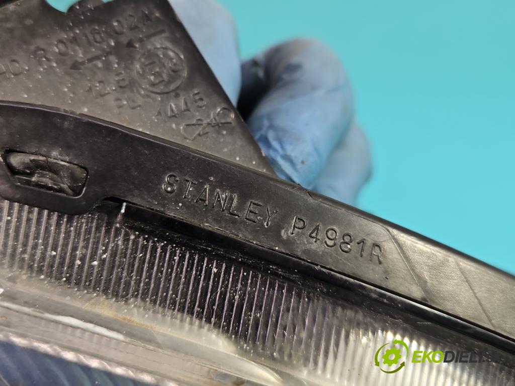 Suzuki Swift Mk6 2005-2010 1,3.0 DDiS 69KM manual 51 kW 1248 cm3 5- Reflektor: pravý 35100-62J11 (Svetlo predné pravé)