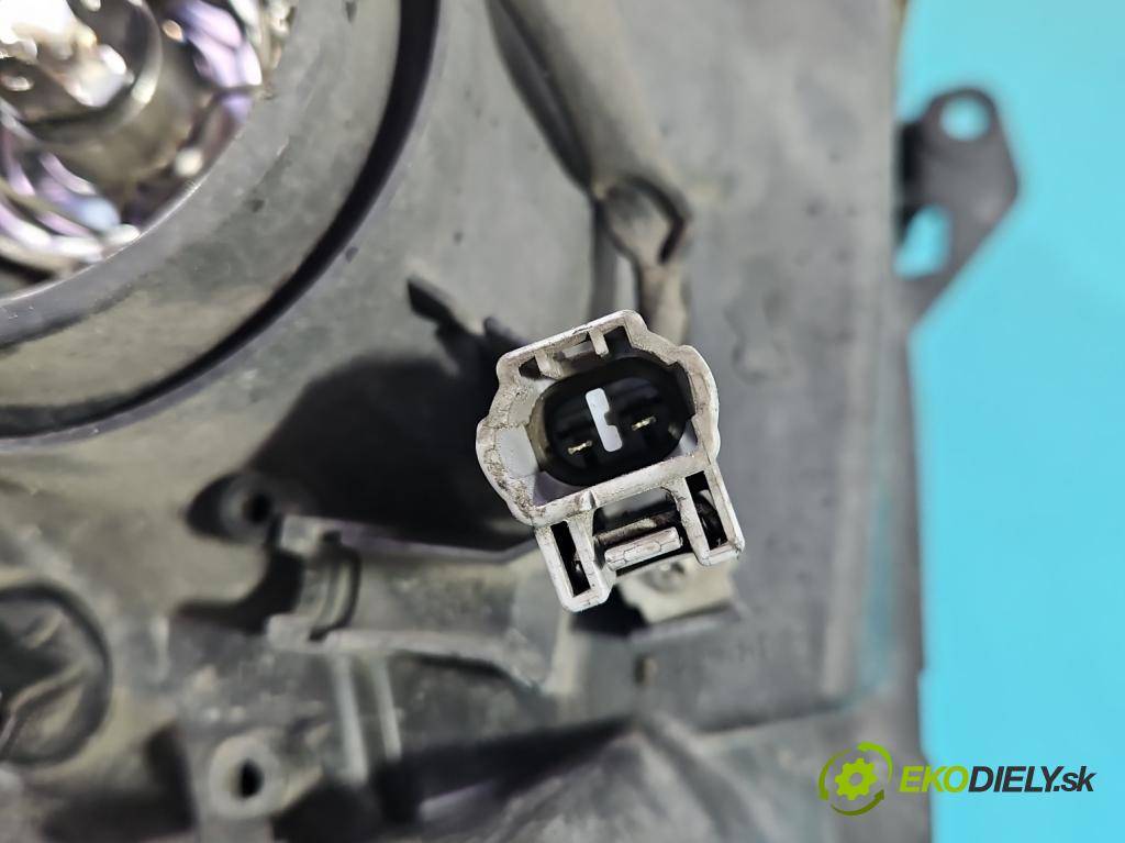 Suzuki Swift Mk6 2005-2010 1,3.0 DDiS 69KM manual 51 kW 1248 cm3 5- Reflektor: pravý 35100-62J11 (Svetlo predné pravé)