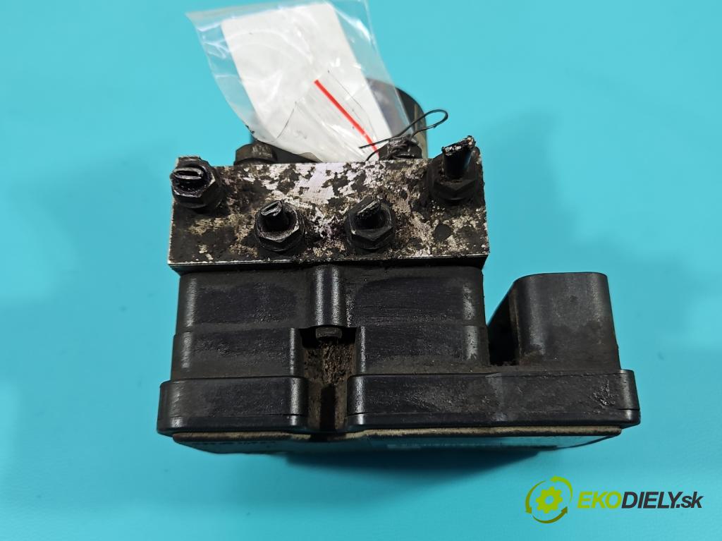 Skoda Octavia II 2004-2013 1.6 SR 102 HP manual 75 kW 1595 cm3 5- čerpadlo abs 1K0907379AK (Pumpa ABS)