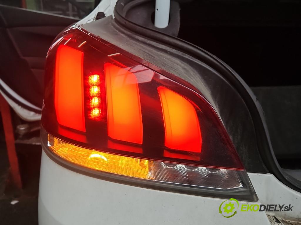 Peugeot 508 2010-2018 2.0 hdi 150 HP manual 110 kW 1997 cm3 4- svetlo / reflektor zadné ľavé 9807242780A