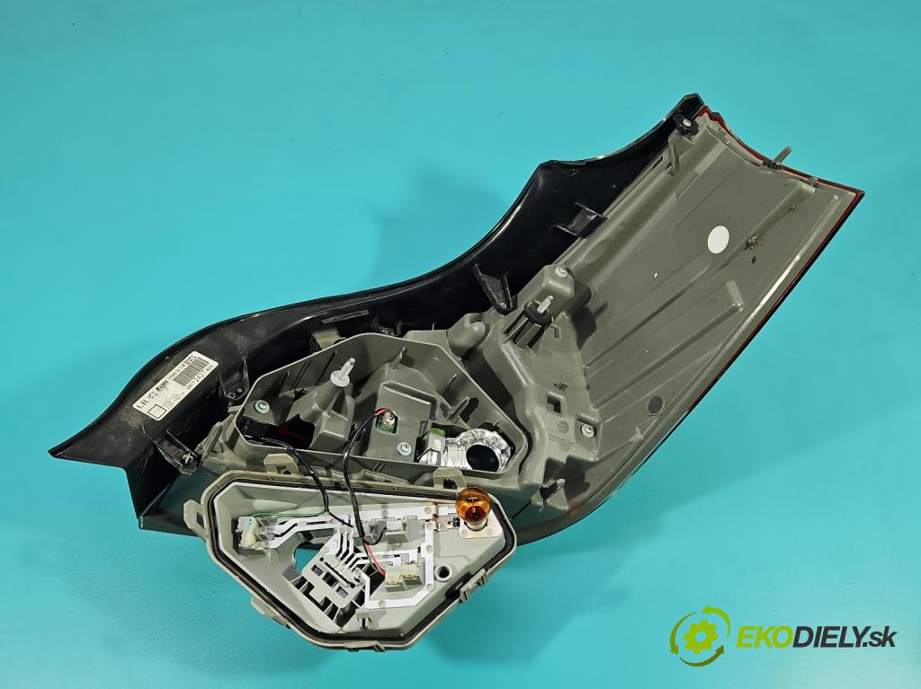 Peugeot 508 2010-2018 2.0 hdi 150 HP manual 110 kW 1997 cm3 4- svetlo / reflektor zadné ľavé 9807242780A