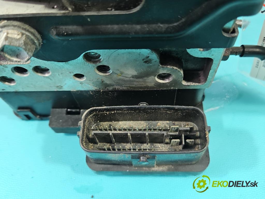 Lexus RX II 2003-2008 3.3 V6 211KM automatic 155 kW 3311 cm3 5- čerpadlo abs NOKMZ21-180 (Pumpa ABS)