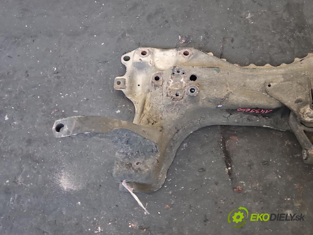 Ford Focus Mk1 1998-2004 1.8 16V 116 HP manual 85 kW 1796 cm3 5- výstuha motora