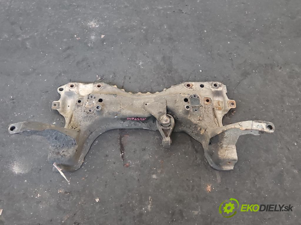 Ford Focus Mk1 1998-2004 1.8 16V 116 HP manual 85 kW 1796 cm3 5- výstuha motora 