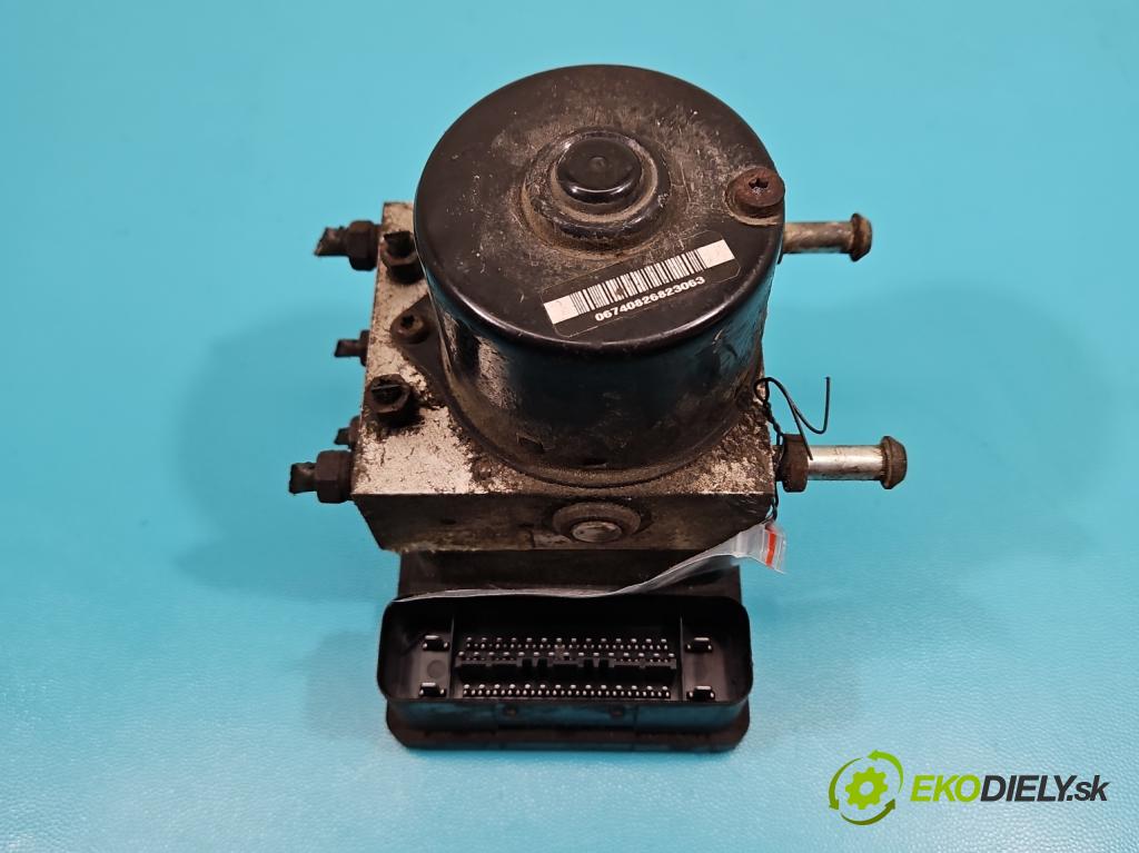 Suzuki Grand Vitara II 2005-2014 2.0 16V 140 HP manual 103 kW 1995 cm3 5- čerpadlo abs J204WDMT (Pumpa ABS)