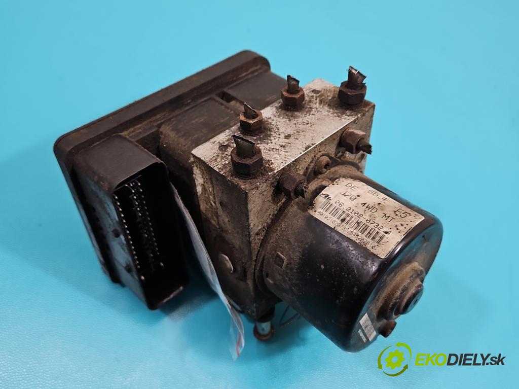 Suzuki Grand Vitara II 2005-2014 2.0 16V 140 HP manual 103 kW 1995 cm3 5- čerpadlo abs J204WDMT (Pumpa ABS)