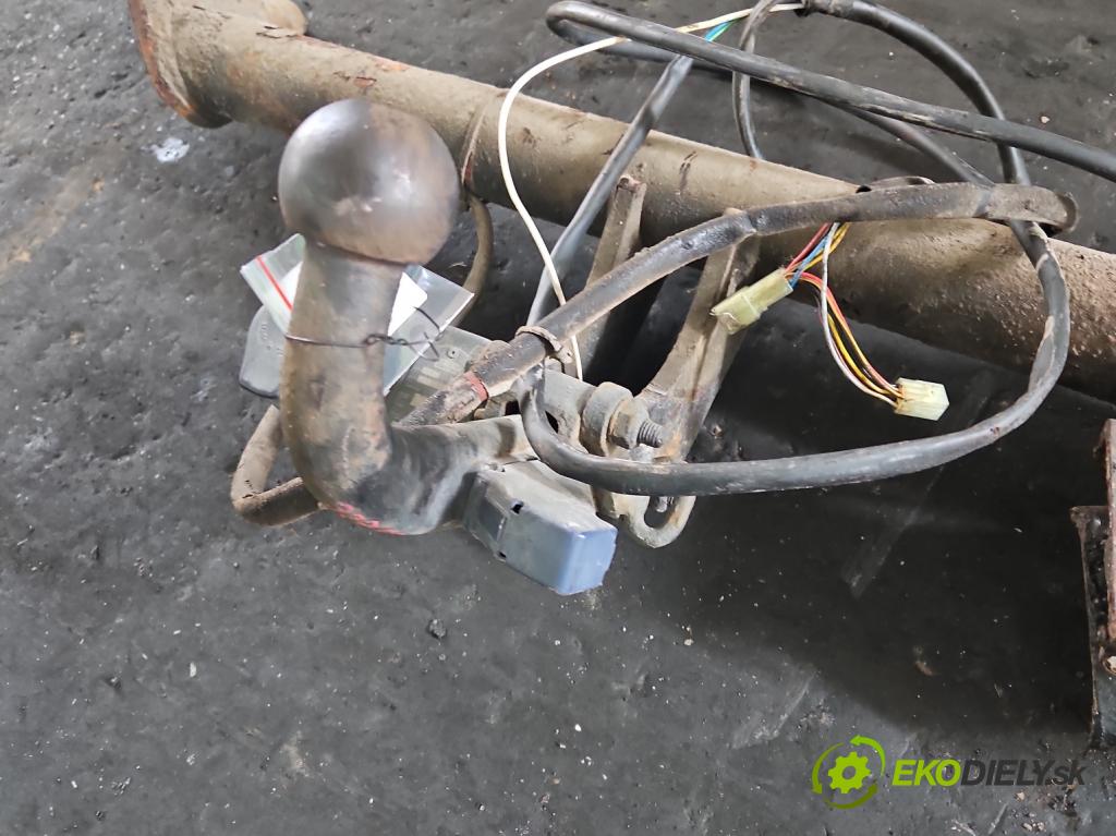 Suzuki Grand Vitara II 2005-2014 2.0 16V 140 hp manual 103 kW 1995 cm3 5- oko tažné  (Tažná zařízení)