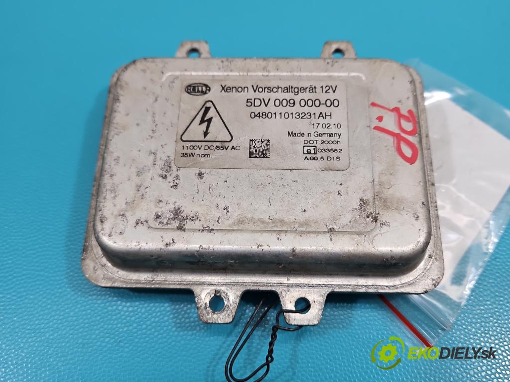 Chrysler Voyager V 2007-2016 3.8 V6 215KM automatic 158 kW 3778 cm3 5- střídač: xenon 5DV009000-00 (Riadiaca jednotka xenónu)