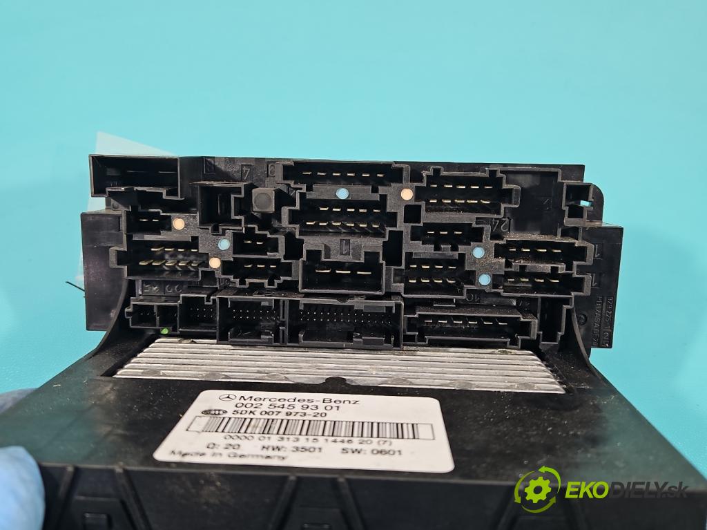Mercedes C W203 2000-2007 2,2.0 cdi 116 hp manual 85 kW 2148 cm3 4- skříňka pojistková 0025459301 (Pojistkové skříňky)