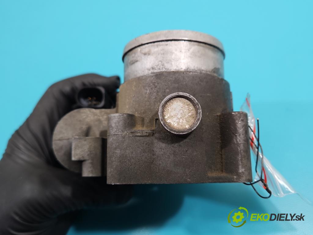 Audi A4 B5 1994-2001 1.8 T 150 HP manual 110 kW 1781 cm3 4- klapka 06B133062B (Škrtiaca klapka)