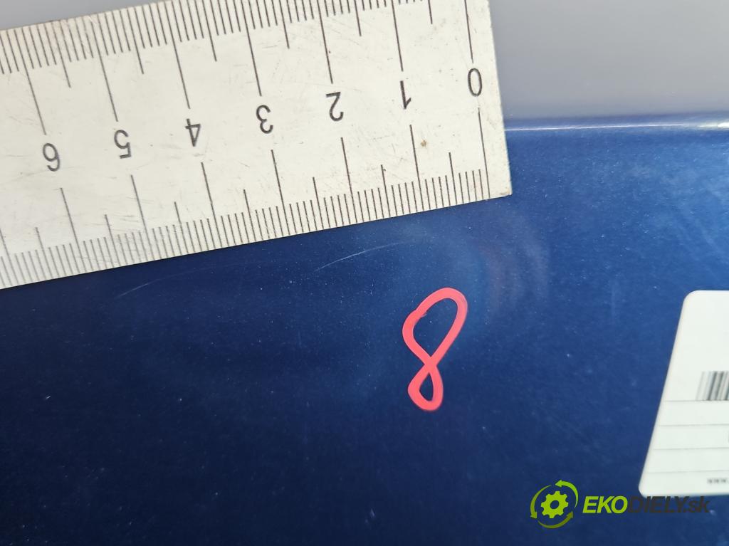 Vw Passat B5 1995-2005 1.6b 101 hp manual 74 kW 1595 cm3 4- zadní kufrové dveře  (Zadní kapoty)