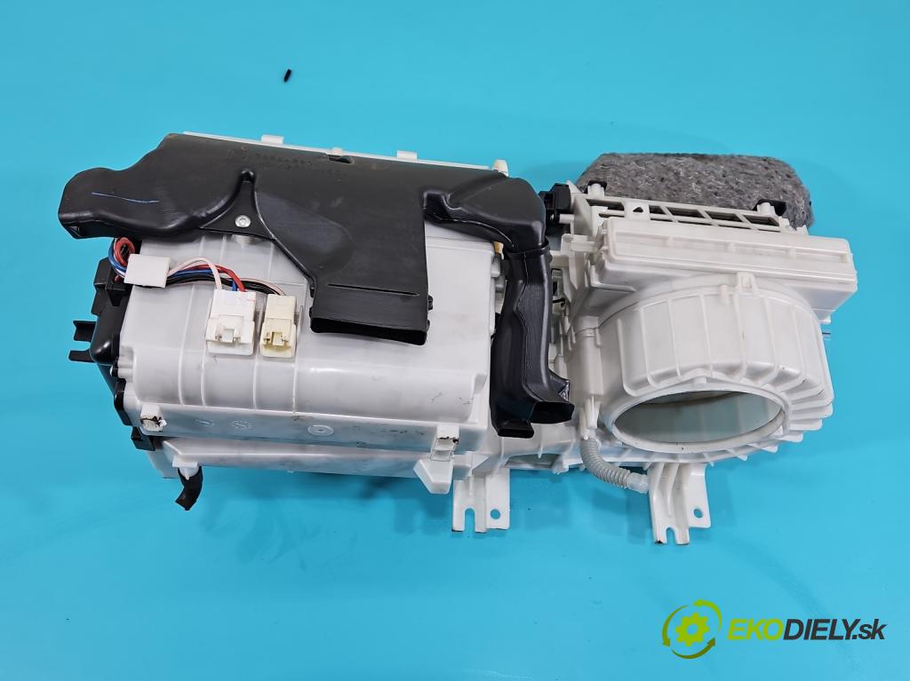 Peugeot 4007 2007-2012 2.2 hdi 156 hp automatic 115 kW 2179 cm3 5- radiátor  (Radiátory topení)