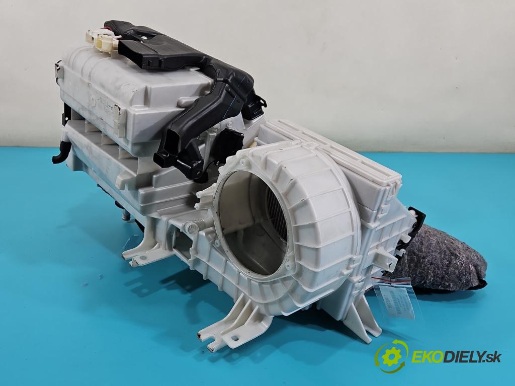 Peugeot 4007 2007-2012 2.2 hdi 156 hp automatic 115 kW 2179 cm3 5- radiátor  (Radiátory topení)