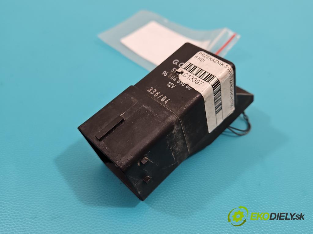 Peugeot 4007 2007-2012 2.2 hdi 156 HP automatic 115 kW 2179 cm3 5- Relé: svíčky: zařicích: 9640469680 (Relé)