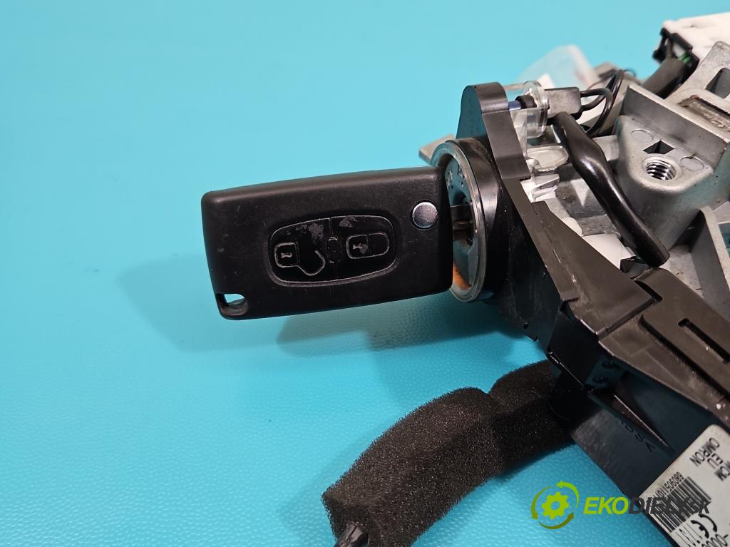 Peugeot 4007 2007-2012 2.2 hdi 156 HP automatic 115 kW 2179 cm3 5- Spínačka (Spínacia skrinka)