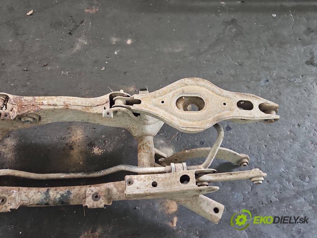 Peugeot 4007 2007-2012 2.2 hdi 156 hp automatic 115 kW 2179 cm3 5- zadní výztuha  (Výztuhy zadní)