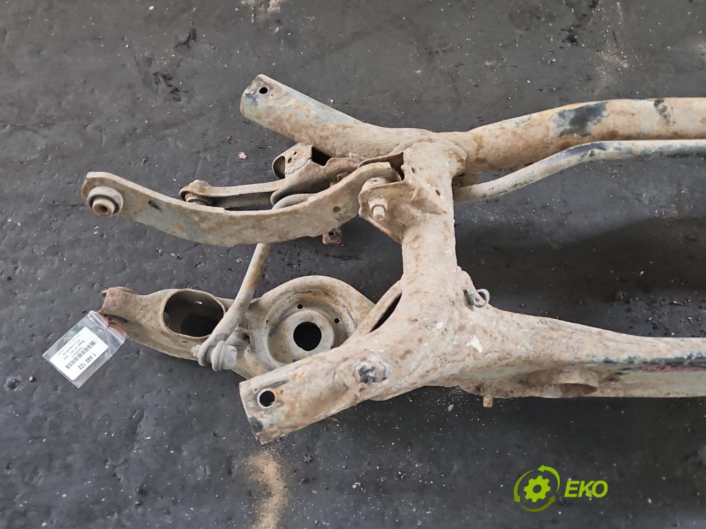 Peugeot 4007 2007-2012 2.2 hdi 156 hp automatic 115 kW 2179 cm3 5- zadní výztuha  (Výztuhy zadní)