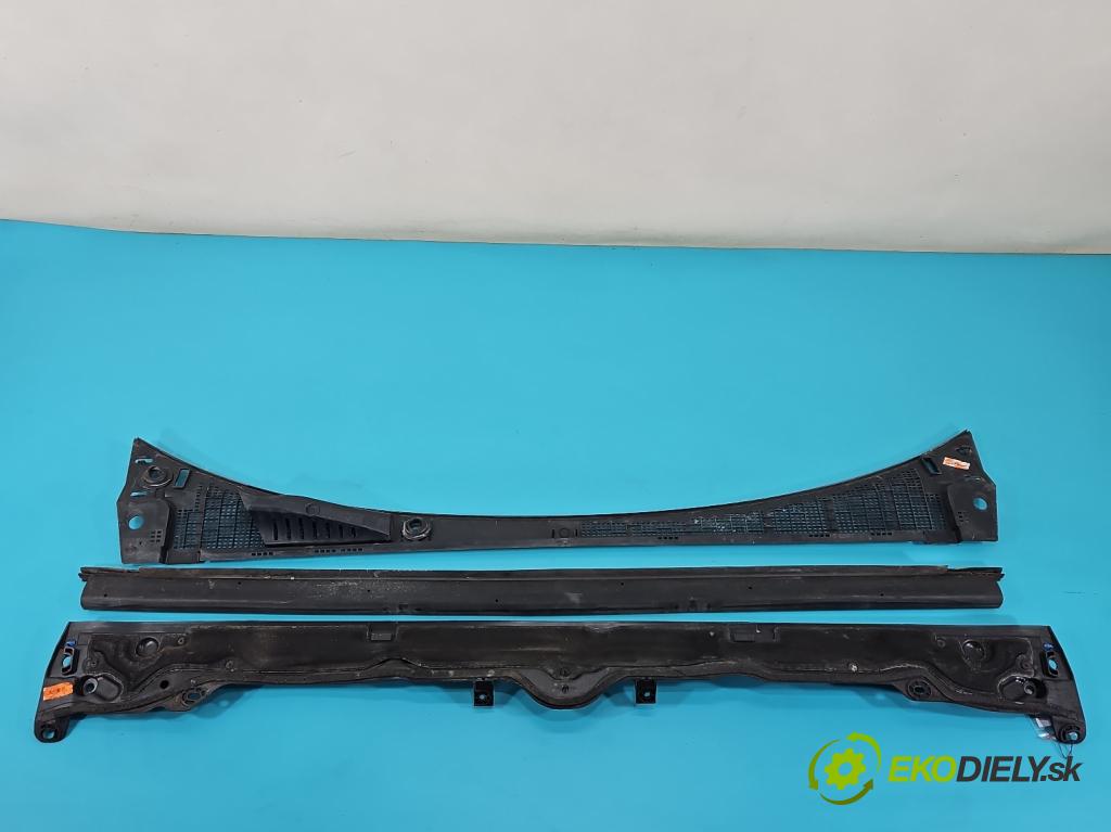 Renault Megane IV 2016-2024 1.5 dci 116 HP automatic 85 kW 1461 cm3 4- torpédo 668102337R-A (Torpédo (plast pod čelným sklom))