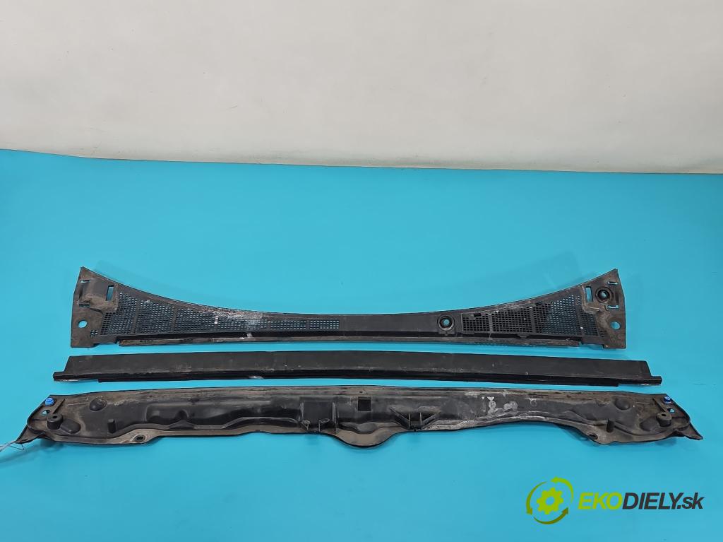 Renault Megane IV 2016-2024 1.5 dci 116 HP automatic 85 kW 1461 cm3 4- torpédo 668102337R-A (Torpédo (plast pod čelným sklom))