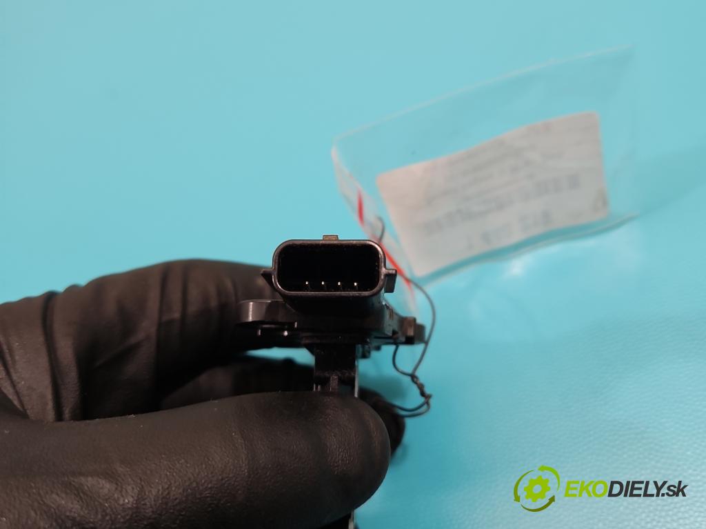 Renault Megane IV 2016-2024 1.5 dci 116 HP automatic 85 kW 1461 cm3 4- průtokoměr: AFH60M-51A (Váha vzduchu)