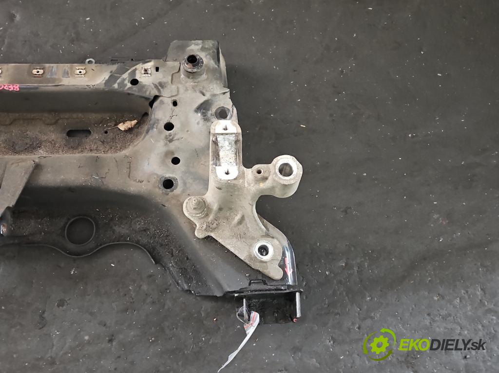 Renault Megane IV 2016-2024 1.5 dci 116 HP automatic 85 kW 1461 cm3 4- výstuha motora