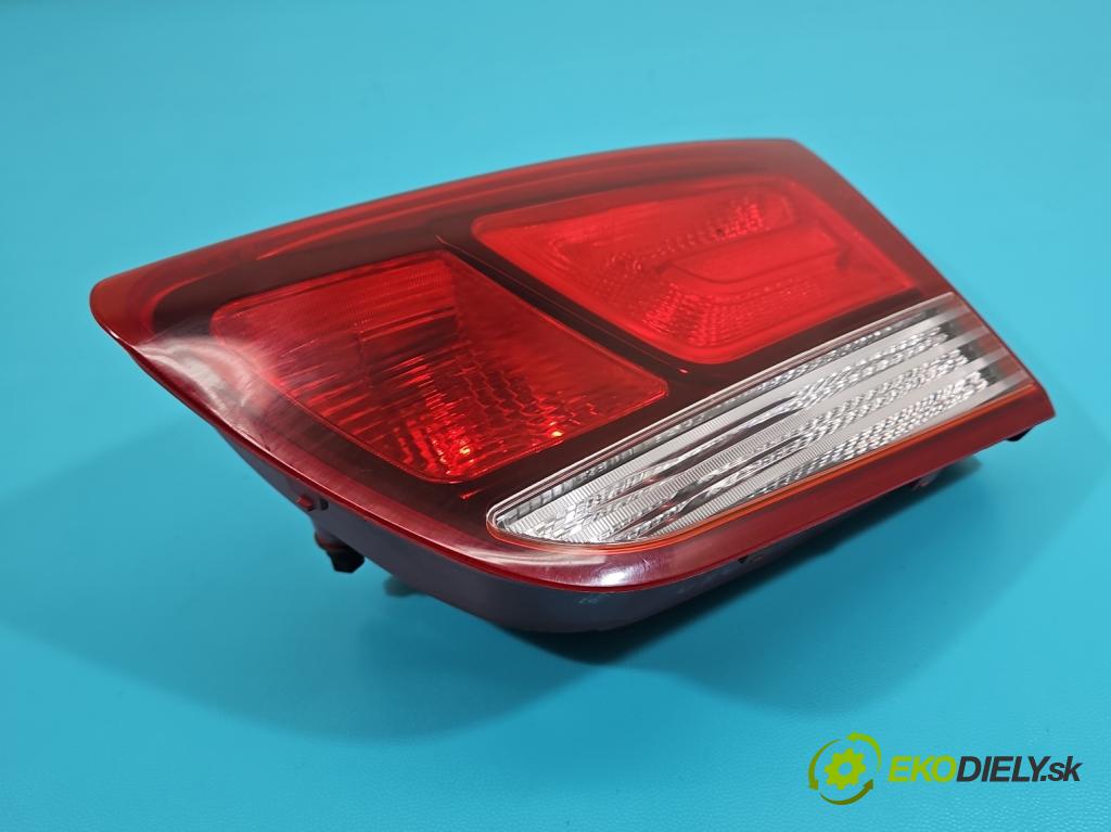 Kia Rio IV 2016-2023 1.4 crdi 90 HP manual 66 kW 1396 cm3 5- svetlo / reflektor zadné pravé 92404-H8 (Kľučka dverí ostatné)