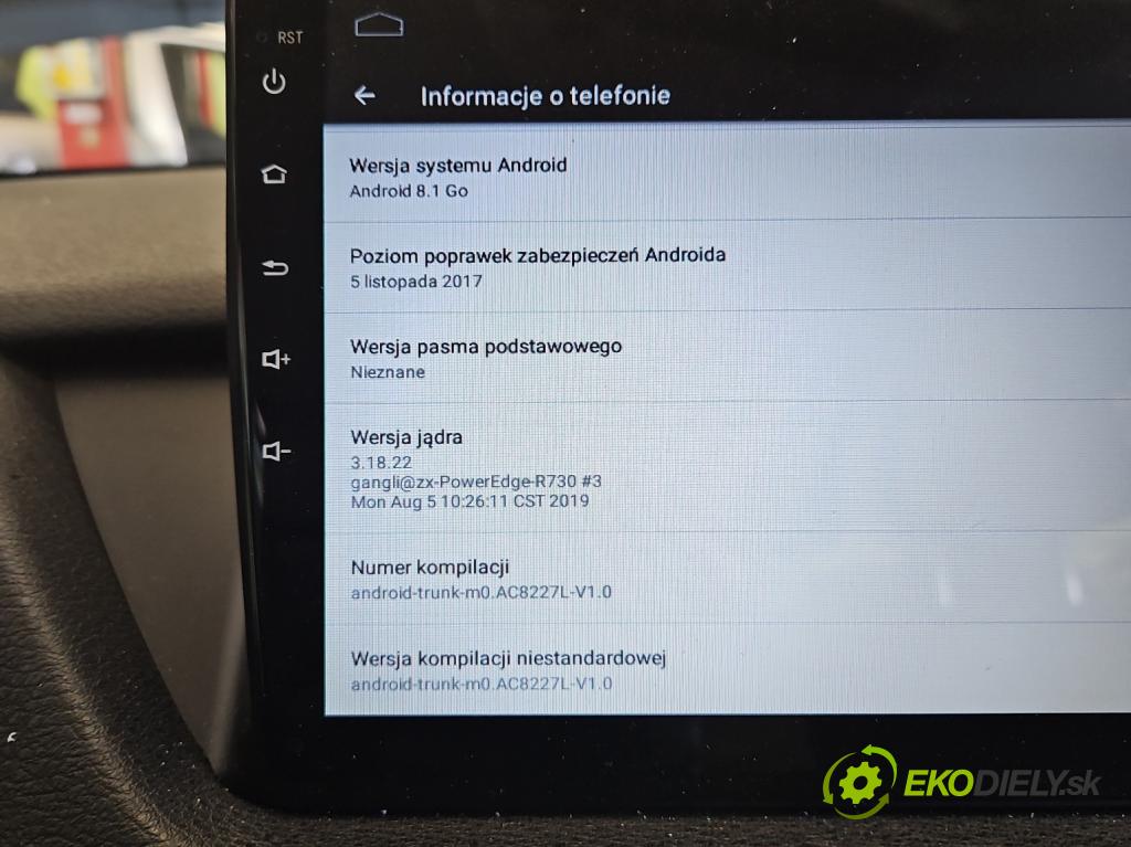 Bmw X1 E84 2009-2015 2.0d 143 HP manual 105 kW 1995 cm3 5- Zobrazit: H1S8BM030A (Prístrojová doska, displej)