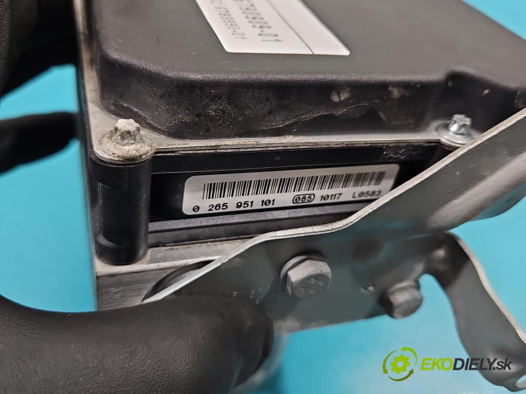 Bmw X1 E84 2009-2015 2.0d 143 HP manual 105 kW 1995 cm3 5- čerpadlo abs 0265236157 (Pumpa ABS)