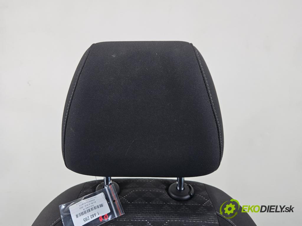 Kia Rio IV 2016-2023 1.4 crdi 90 HP manual 66 kW 1396 cm3 5- Sedačka pravý  (Sedačka, sedadlo)