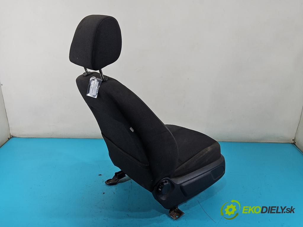 Ford Focus Mk2 2004-2011 1.6 tdci 90 HP manual 66 kW 1560 cm3 5- Sedačka pravý  (Sedačka, sedadlo)
