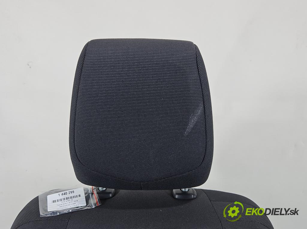 Toyota Auris II 2012-2018 1.6 16V 132  HP manual 97 kW 1598 cm3 5- Sedačka pravý  (Sedačka, sedadlo)