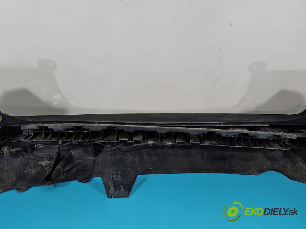 Peugeot 407 2.0 hdi 136hp manual 100 kW 1997 cm3 5- nárazník zadní  (Ostatné)