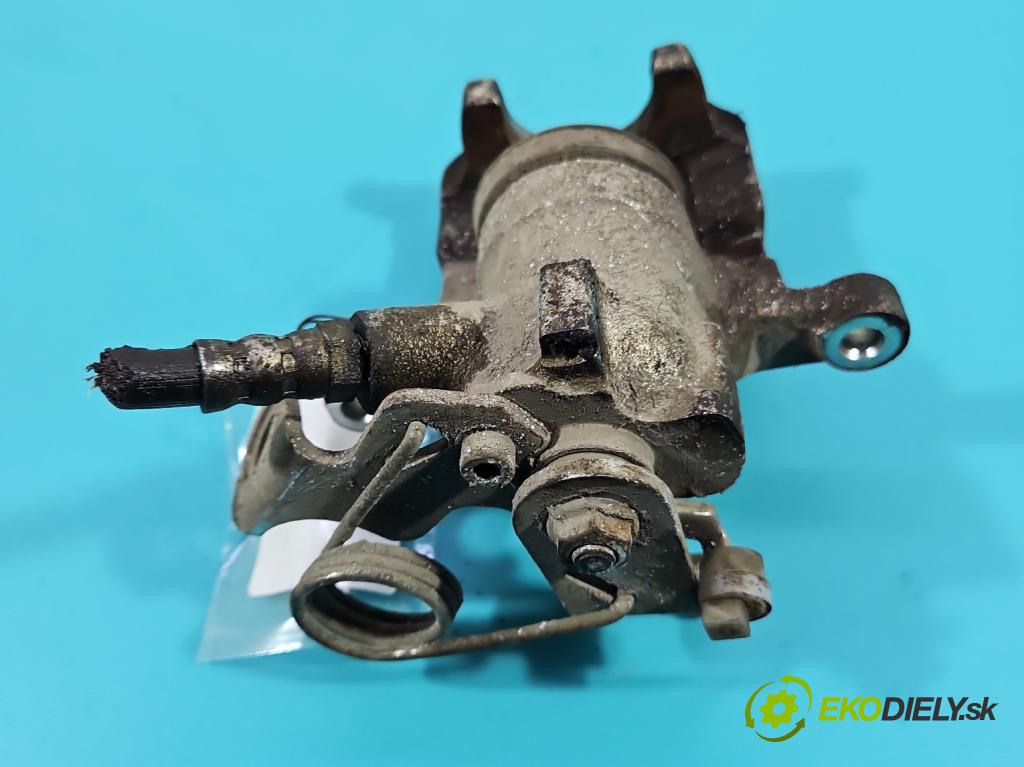 Audi A4 B5 1994-2001 1.6 8v 101 HP manual 74 kW 1595 cm3 4- brzdič zadné ľavý  (Ostatné)