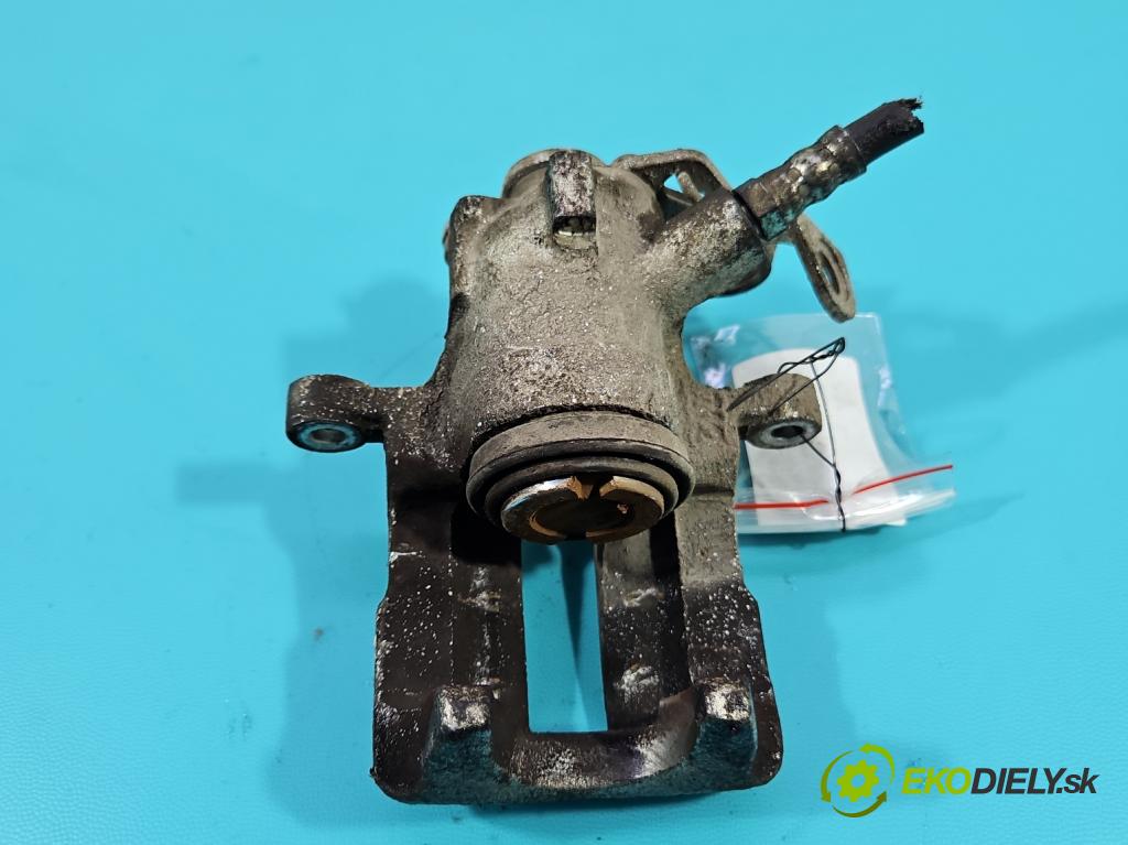 Audi A4 B5 1994-2001 1.6 8v 101 HP manual 74 kW 1595 cm3 4- brzdič zadné ľavý  (Ostatné)