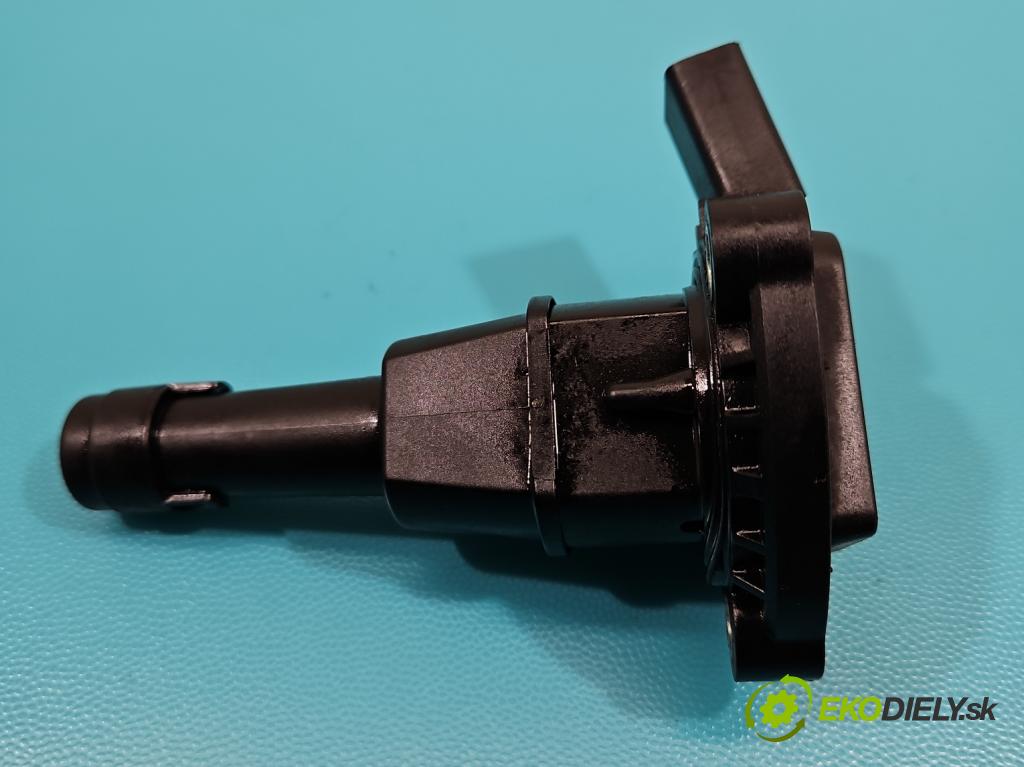 Skoda Superb III 2015-2024 1.8 TSI 179KM automatic 132 kW 1798 cm3 5- snímač úroveň: oleja: 03F907660E (Snímač)