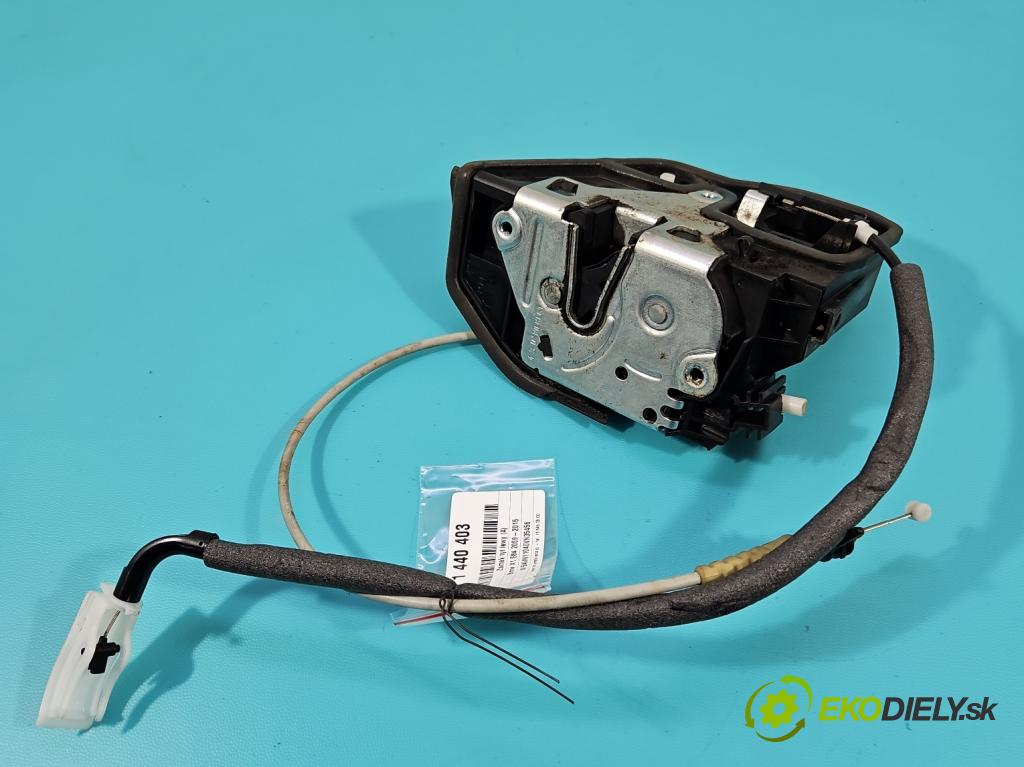 Bmw X1 E84 2009-2015 2.0d 143 hp manual 105 kW 1995 cm3 5- zámek zadní levý 7229459