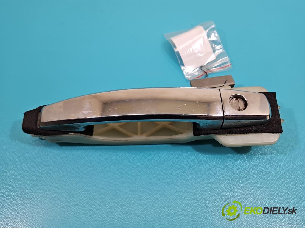 Opel Antara 2006-2015 2.2 cdti 184hp automatic 135 kW 2231 cm3 5- rukoväť predné ľavé mimo:  (Vonkajšie predné ľavé)