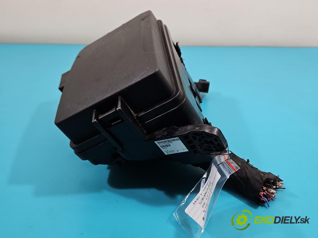 Kia Rio IV 2016-2023 1.4 crdi 90 hp manual 66 kW 1396 cm3 5- skříňka pojistková 91950-H8320 (Pojistkové skříňky)