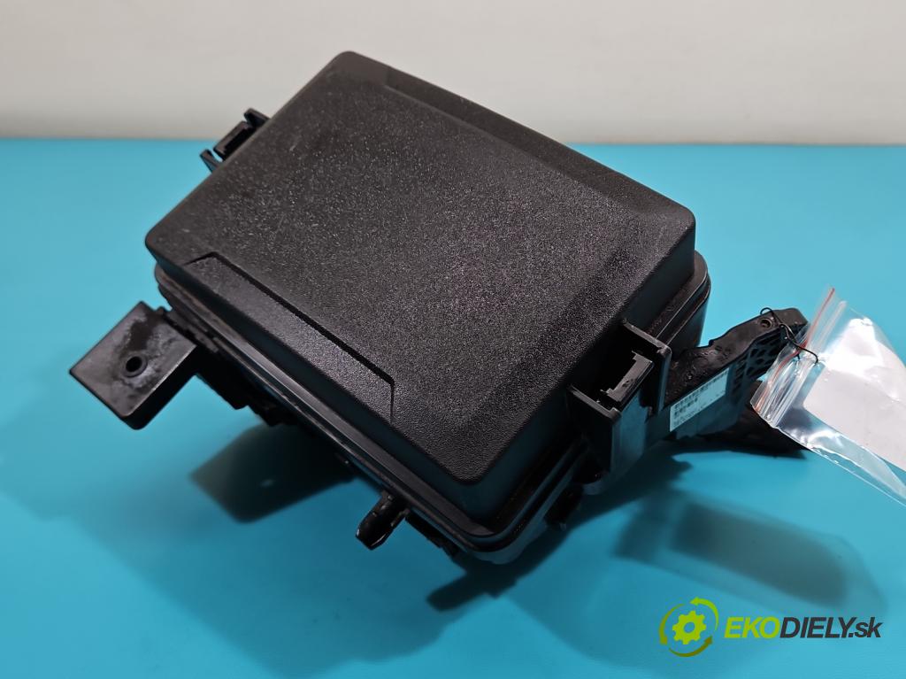 Kia Rio IV 2016-2023 1.4 crdi 90 hp manual 66 kW 1396 cm3 5- skříňka pojistková 91950-H8320 (Pojistkové skříňky)