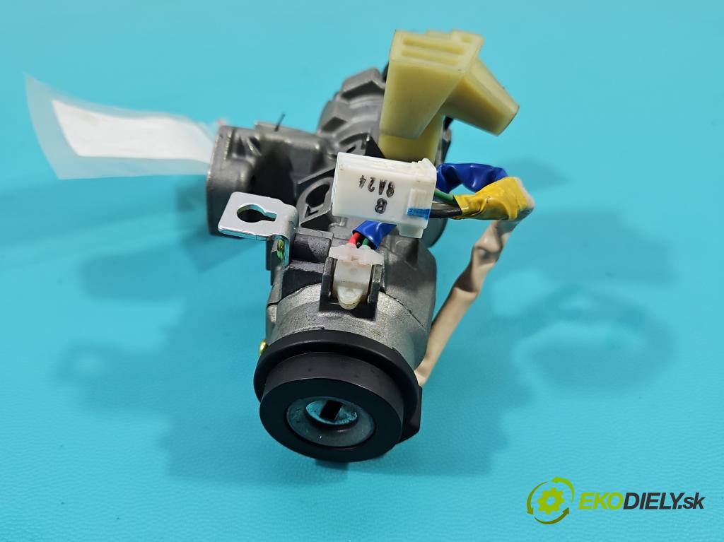 Kia Rio IV 2016-2023 1.4 crdi 90 HP manual 66 kW 1396 cm3 5- Spínačka (Spínacia skrinka)