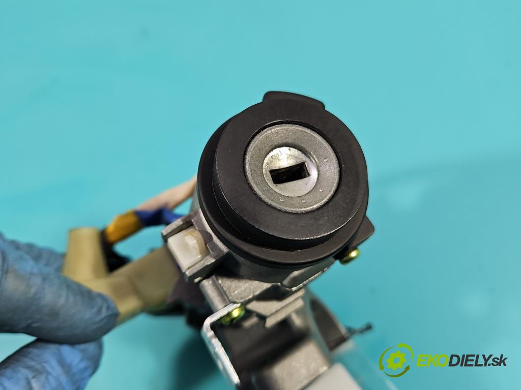 Kia Rio IV 2016-2023 1.4 crdi 90 HP manual 66 kW 1396 cm3 5- Spínačka (Spínacia skrinka)